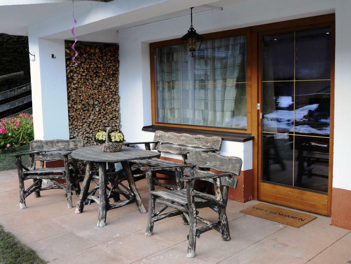 Ferienwohnung Bergler Trins Dış mekan fotoğraf